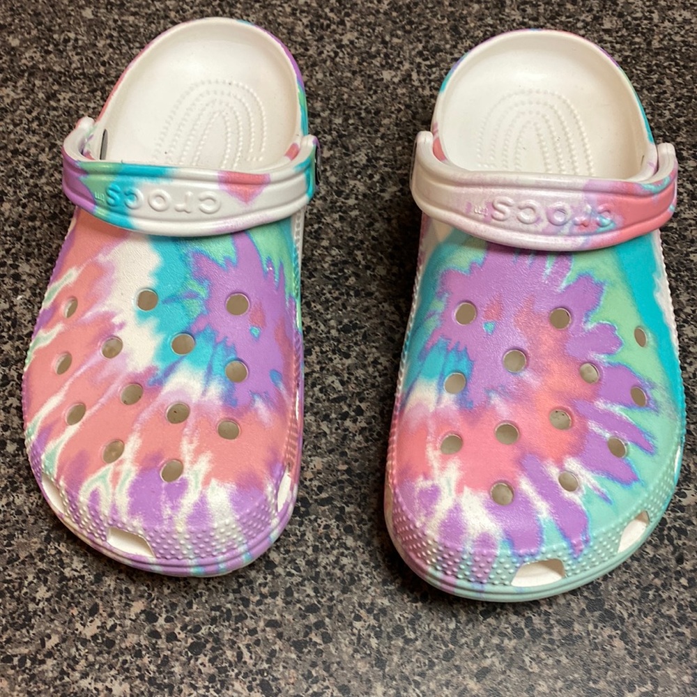 Crocs